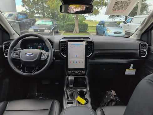 New 2025 Ford Ranger Lariat w/ FX4 Off-Road Package image 7