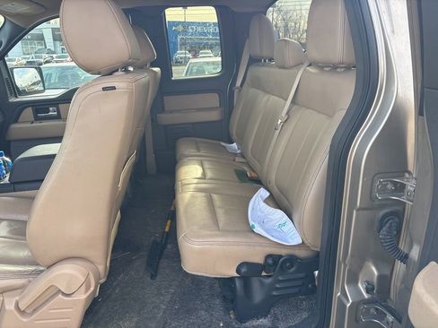 Used 2014 Ford F150 XLT w/ XLT Chrome Package image 14