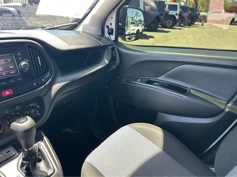Used 2021 RAM ProMaster City Tradesman FWD image 17
