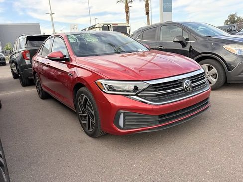 Used 2022 Volkswagen Jetta SEL FWD image 3