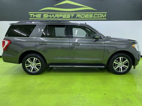 Used 2021 Ford Expedition XLT image 11