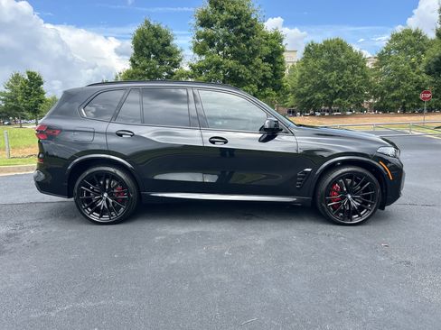 Used 2026 BMW X5 xDrive40i w/ M Sport Package AWD/4WD image 10