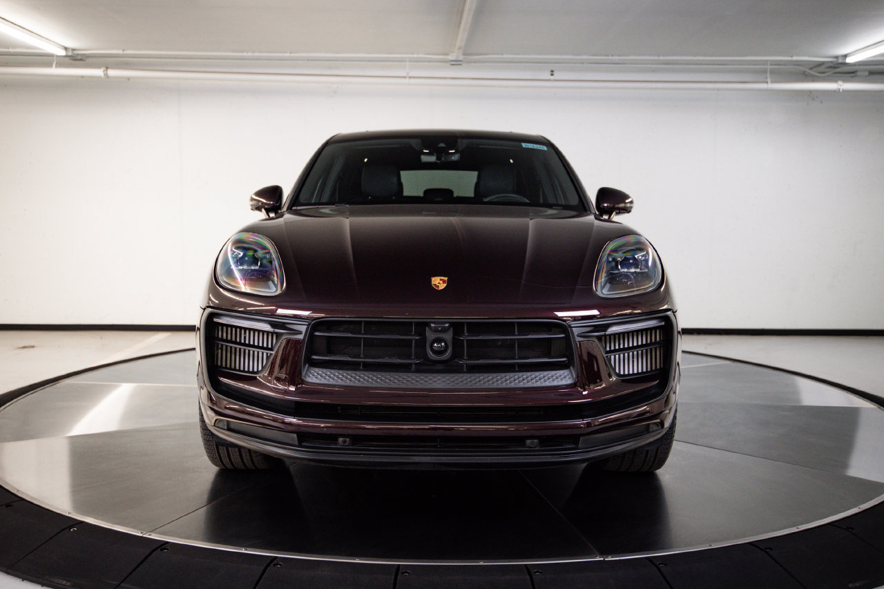 Certified 2026 Porsche Macan S AWD/4WD image 10