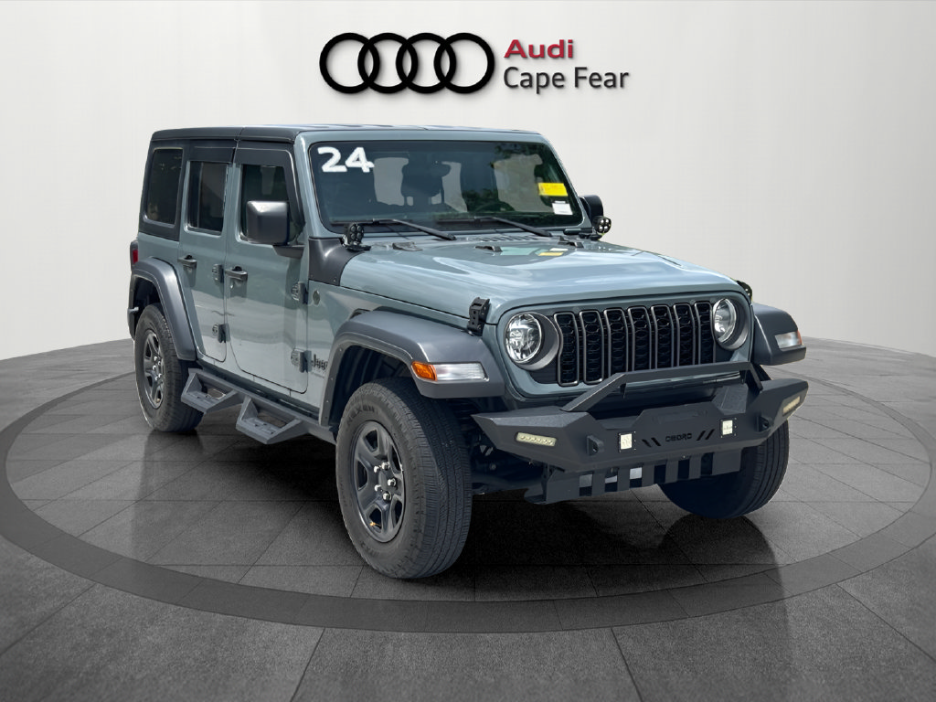 Used 2024 Jeep Wrangler Unlimited Sport AWD/4WD image 7