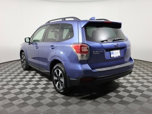 Used 2018 Subaru Forester 2.5i Premium w/ All-Weather Package image 7
