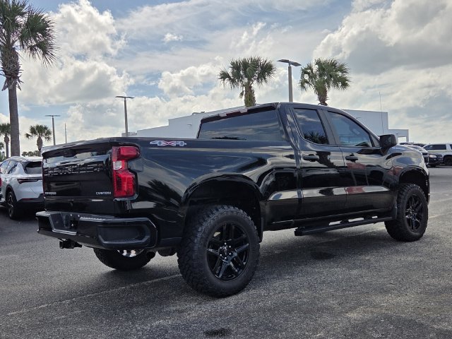 Used 2026 Chevrolet Silverado 1500 Custom AWD/4WD image 6