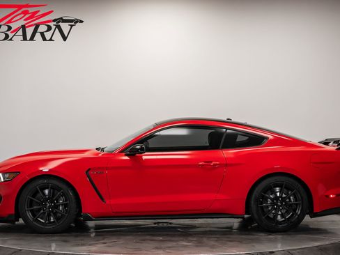 Used 2016 Ford Mustang Shelby GT350 w/ Technology Package image 2