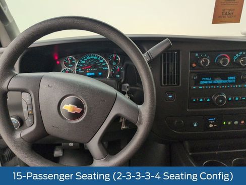 Used 2018 Chevrolet Express 3500 LT w/ LT Preferred Equipment Group image 22