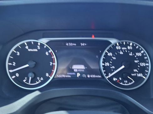 Certified 2025 Nissan Rogue SV w/ SV Premium Package FWD image 12