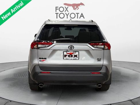 Used 2025 Toyota RAV4 XLE w/ Convenience Package AWD/4WD image 5