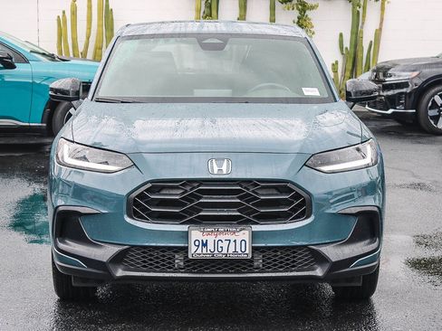 Certified 2024 Honda HR-V Sport image 2