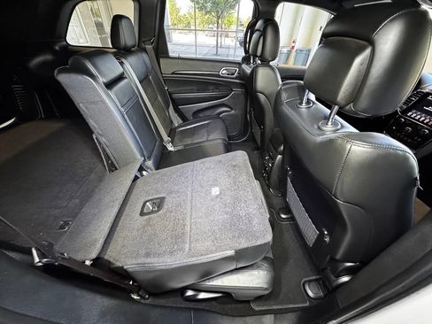 Used 2021 Jeep Grand Cherokee Laredo X AWD/4WD image 51