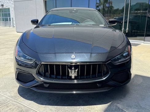 Certified 2023 Maserati Ghibli Modena RWD image 3