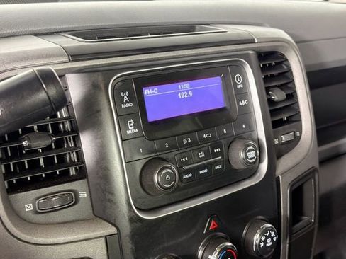 Used 2015 RAM 2500 Tradesman w/ Chrome Appearance Group AWD/4WD image 14