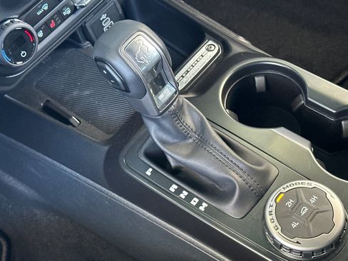 New 2026 Ford Bronco Outer Banks image 21