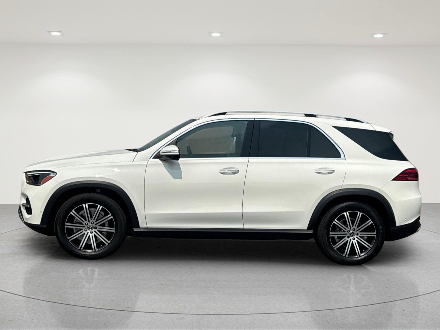 Certified 2026 Mercedes-Benz GLE 350 4MATIC image 3