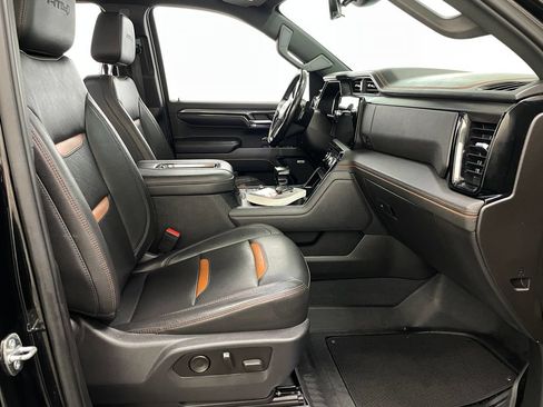 Used 2022 GMC Sierra 1500 AT4 w/ AT4 Premium Package AWD/4WD image 41