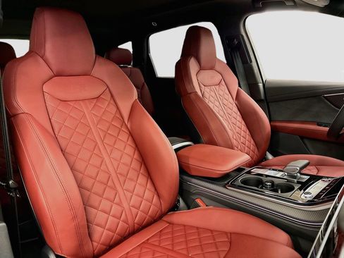 New 2026 Audi SQ7 Prestige AWD/4WD image 15