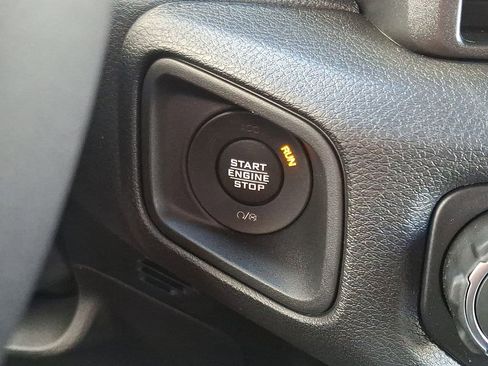 New 2026 Jeep Gladiator Sport image 15