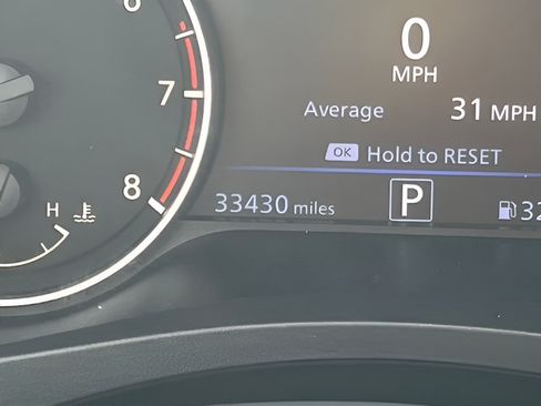 Used 2025 Nissan Altima 2.5 SV FWD image 21