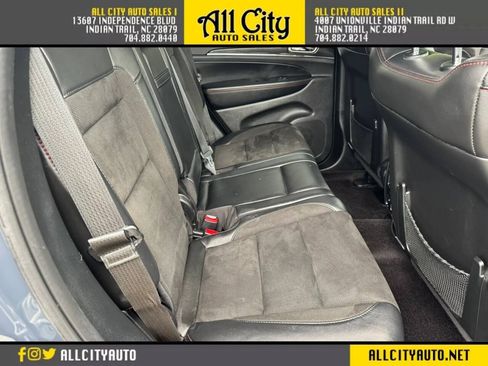 Used 2018 Jeep Grand Cherokee Trailhawk AWD/4WD image 18