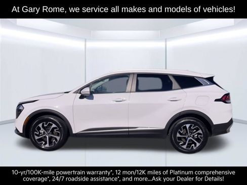 Certified 2023 Kia Sportage EX AWD/4WD image 6