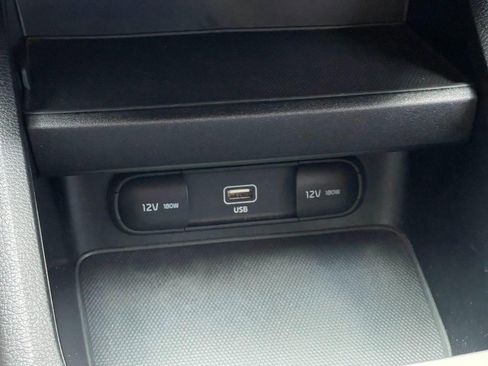 Used 2022 Kia Forte LXS w/ LXS Technology Package image 34
