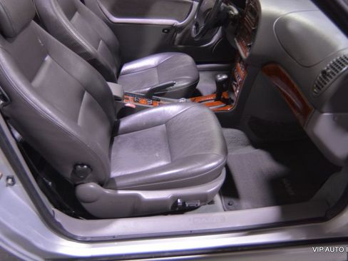 Used 2001 Saab 9-3 SE image 29