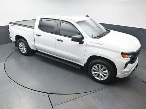 Used 2023 Chevrolet Silverado 1500 Custom AWD/4WD image 39