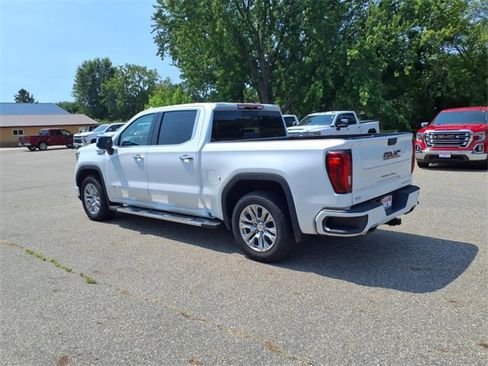 Used 2022 GMC Sierra 1500 Denali image 6