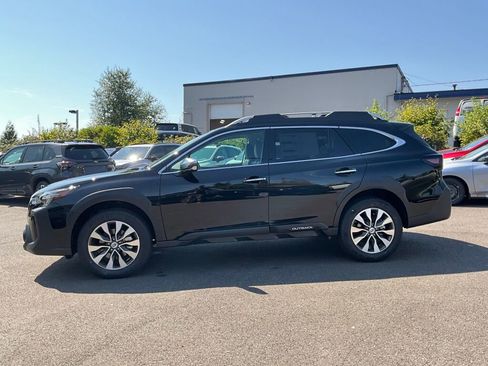 New 2025 Subaru Outback Touring XT image 4