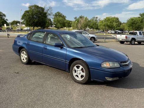 Used 2004 Chevrolet Impala LS w/ Preferred Equipment Group FWD image 9