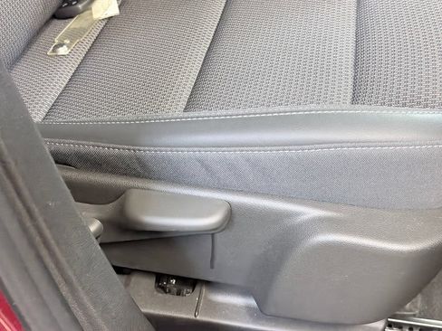 Used 2022 Buick Envision Preferred FWD image 36
