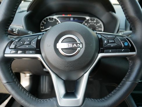 Certified 2023 Nissan Altima 2.5 SV w/ SV Premium Package AWD/4WD image 25