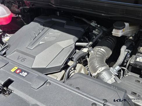 Certified 2026 Kia Carnival FWD image 22