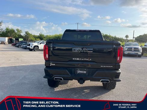 Used 2024 GMC Sierra 1500 Denali Ultimate AWD/4WD image 6