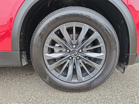 Used 2025 MAZDA CX-70 3.3 Turbo w/ Preferred Package image 9