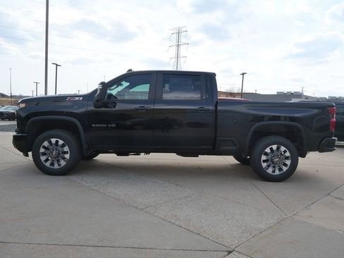 New 2026 Chevrolet Silverado 2500 Custom w/ Custom Convenience Package AWD/4WD image 4