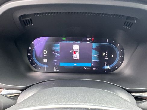 Used 2023 Volvo XC60 B5 Plus w/ Climate Package image 29