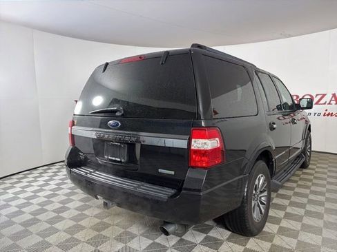 Used 2015 Ford Expedition XLT RWD image 8