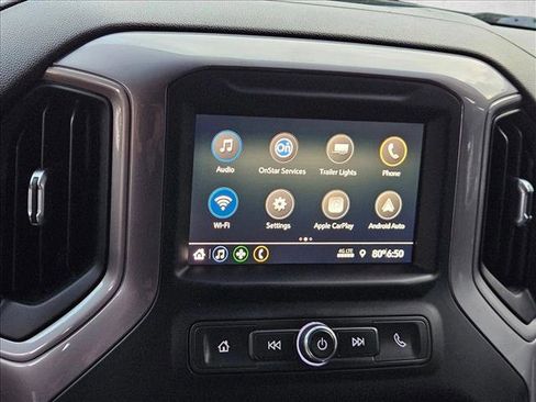 Used 2022 Chevrolet Silverado 1500 Custom AWD/4WD image 9