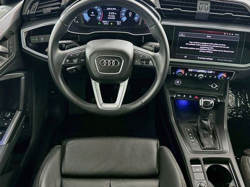 Used 2023 Audi Q3 2.0T Premium Plus w/ Premium Plus Package AWD/4WD image 5