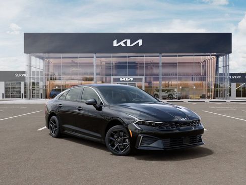 New 2026 Kia K5 LXS FWD image 8