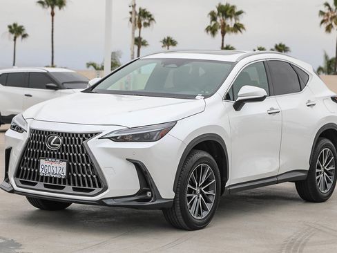 Used 2024 Lexus NX 350 AWD image 3