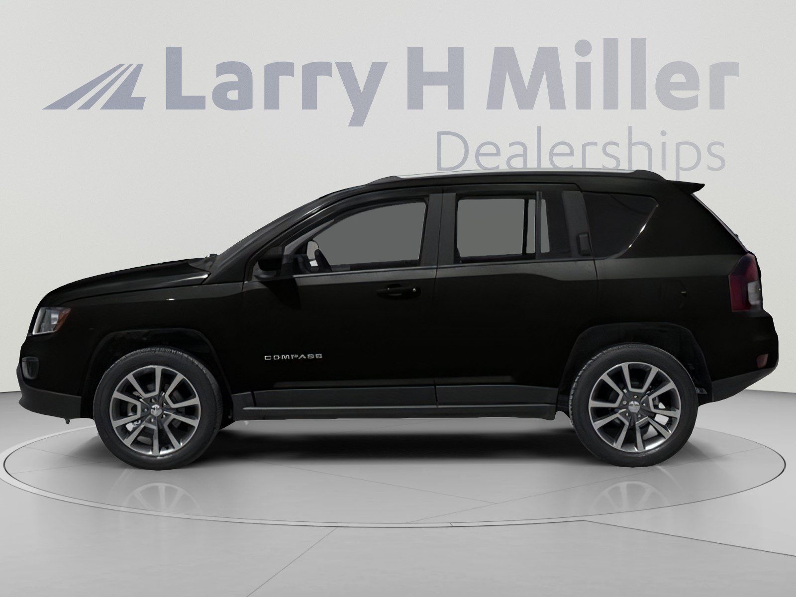 Used 2014 Jeep Compass Sport w/ Mopar Chrome Accents Group FWD image 3