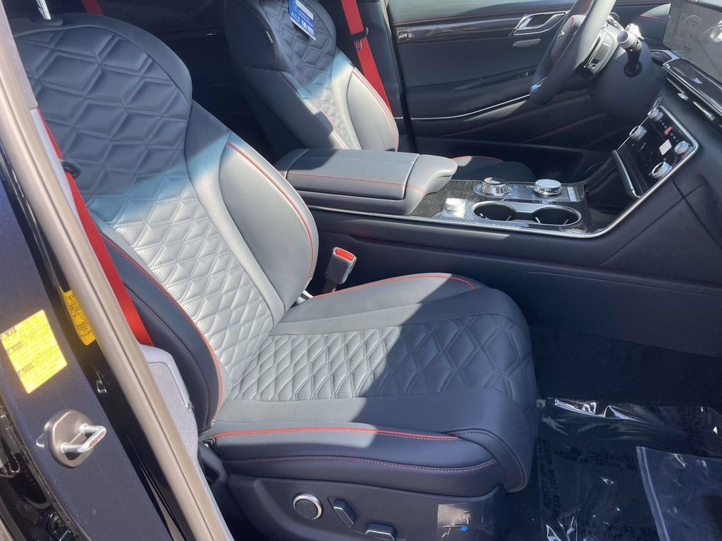 New 2026 Genesis GV80 3.5T e-SC AWD/4WD image 25