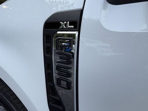 New 2026 Ford F350 XLT RWD image 25