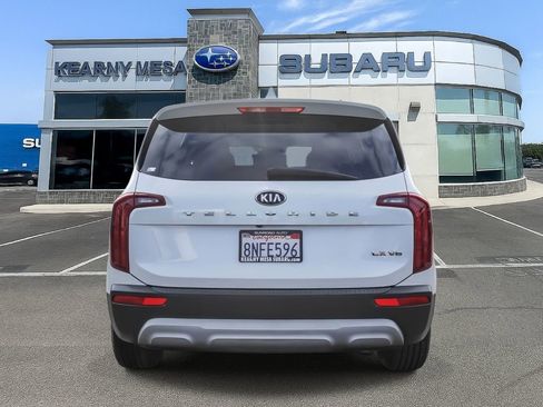 Used 2020 Kia Telluride LX FWD image 5