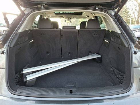 Used 2022 Audi Q5 2.0T Premium w/ Convenience Package image 27