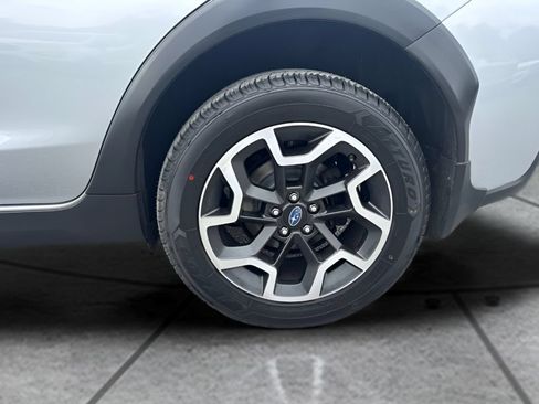 Used 2017 Subaru Crosstrek 2.0i Premium w/ Popular Package #2 AWD/4WD image 18